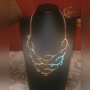 Unique vintage bib necklace